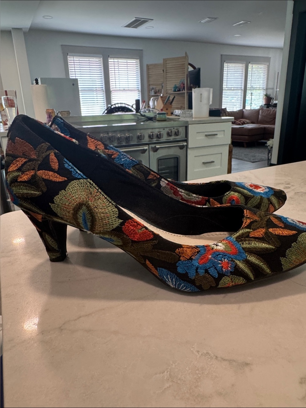 Ann klein Floral Black Pump - Elegant Heel 8.5 med women’s